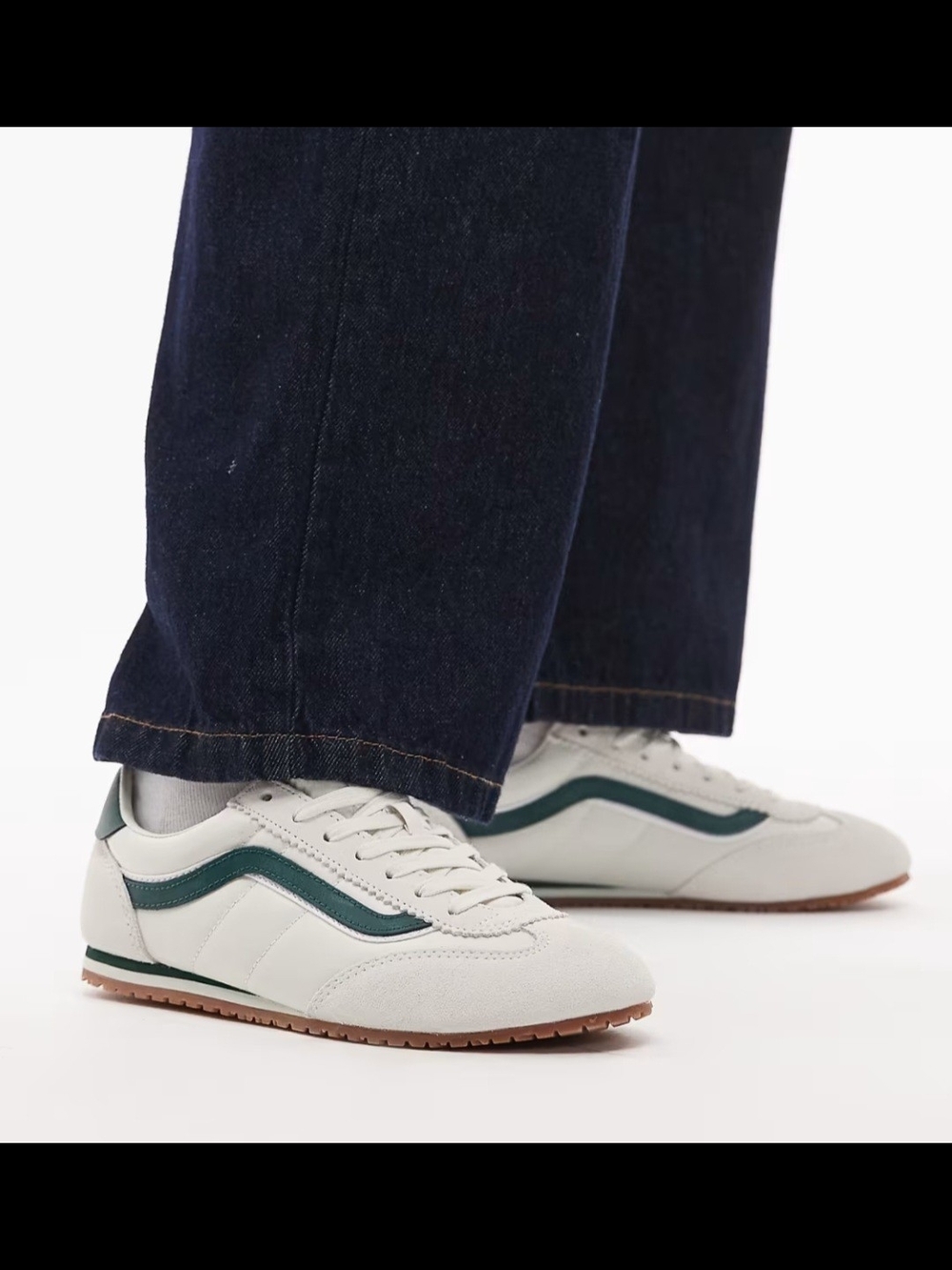 Vans Women's Cream Sneakers with Teal Stripe